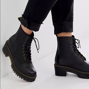 Doc Martens Shriver Hi Boots Size 7
